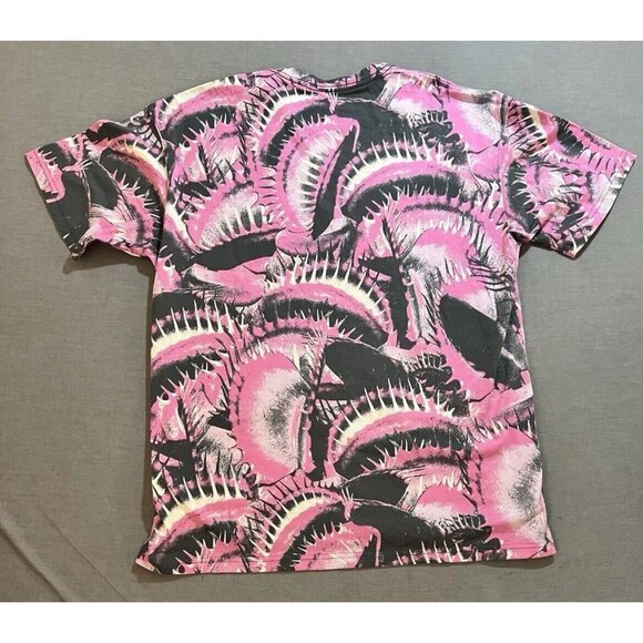 NIKE Kyrie Irving KY JOURNEY REWARDS Shirt Mens Large Pink Short Sleeve Tee. - Picture 6 of 11